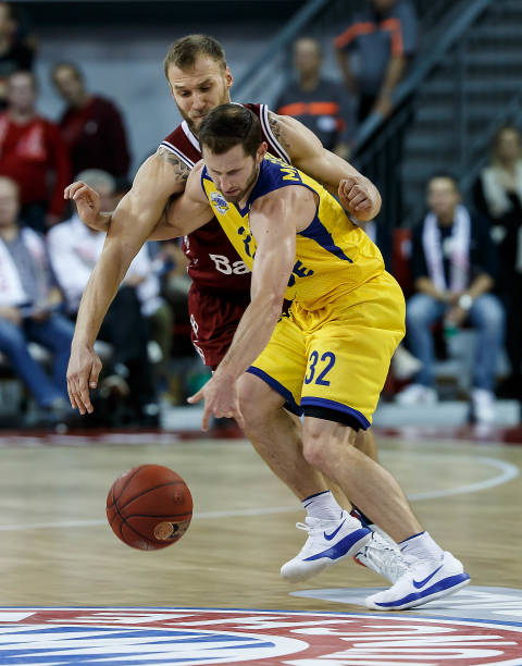 萨拉赫用速 萨拉赫用速